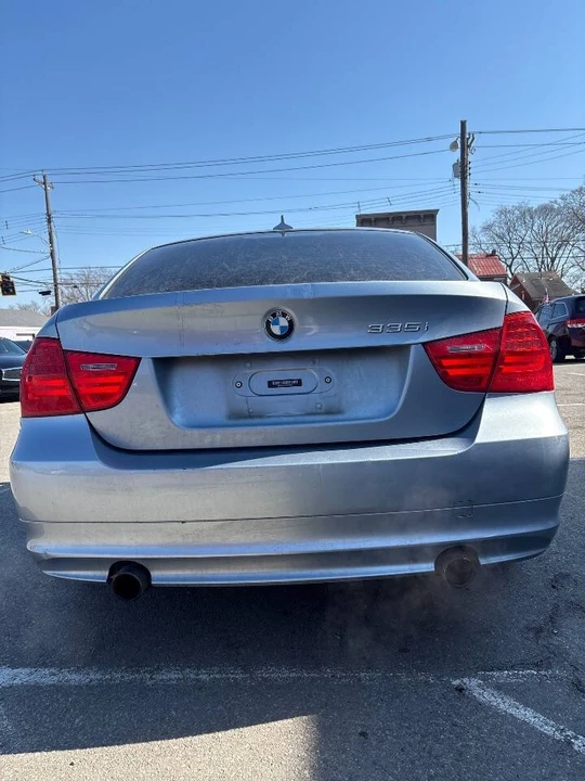 2011 BMW E90 3 Series Sedan - Image 6 of 15