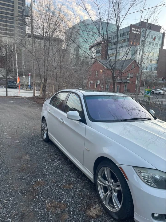 2011 BMW 3 Series - Image 2 of 10