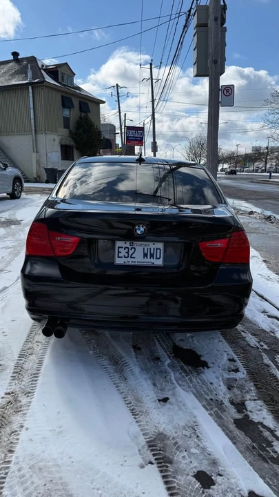 2011 BMW E90 3 Series Sedan - Image 4 of 12