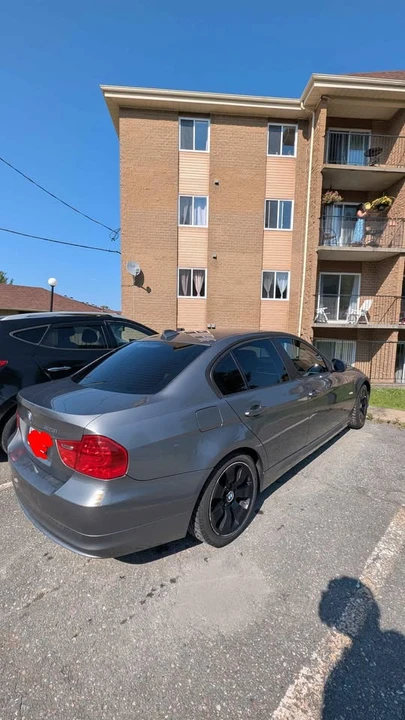 2011 BMW E90 3 Series Sedan - Image 4 of 9