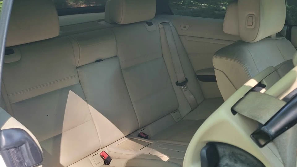 2011 BMW E93 3 Series Convertible - Image 14 of 17