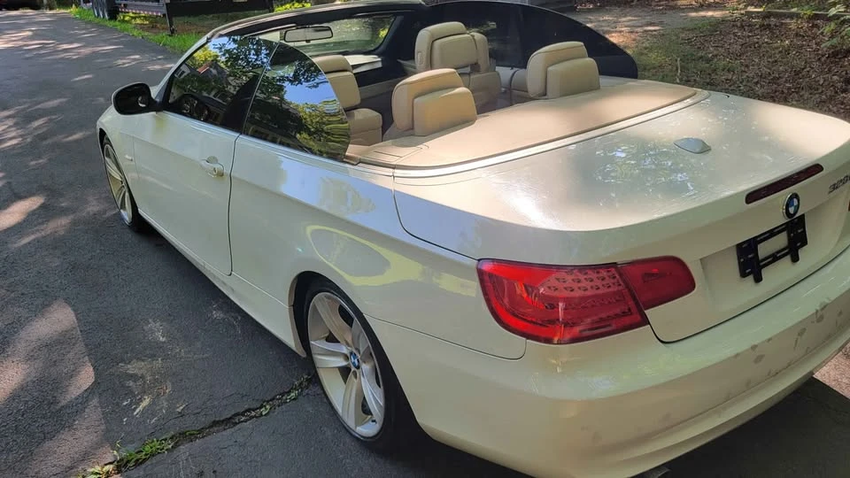 2011 BMW E93 3 Series Convertible - Image 10 of 17