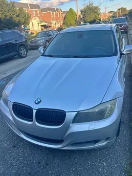 2011 BMW 3 Series 318i Sedan 4D