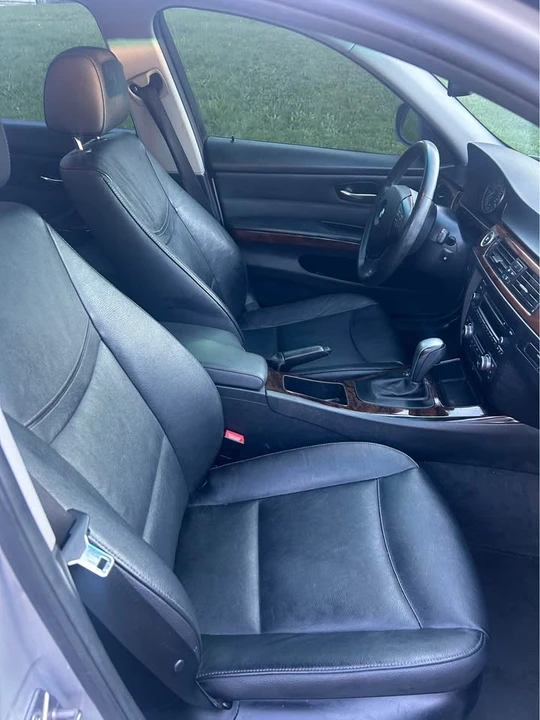 2011 BMW E90 3 Series Sedan - Image 14 of 14