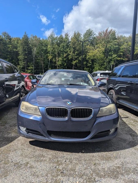 2011 BMW E90 3 Series Sedan - Image 3 of 5