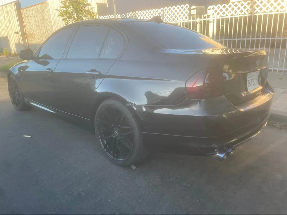 2011 BMW E90 3 Series Sedan - Image 3 of 7