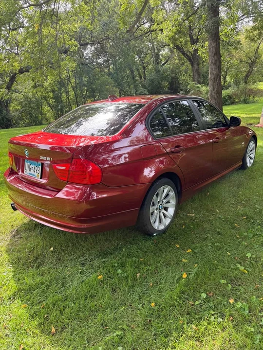 2011 BMW E90 3 Series Sedan - Image 4 of 11