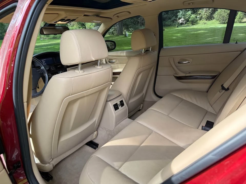2011 BMW E90 3 Series Sedan - Image 9 of 11