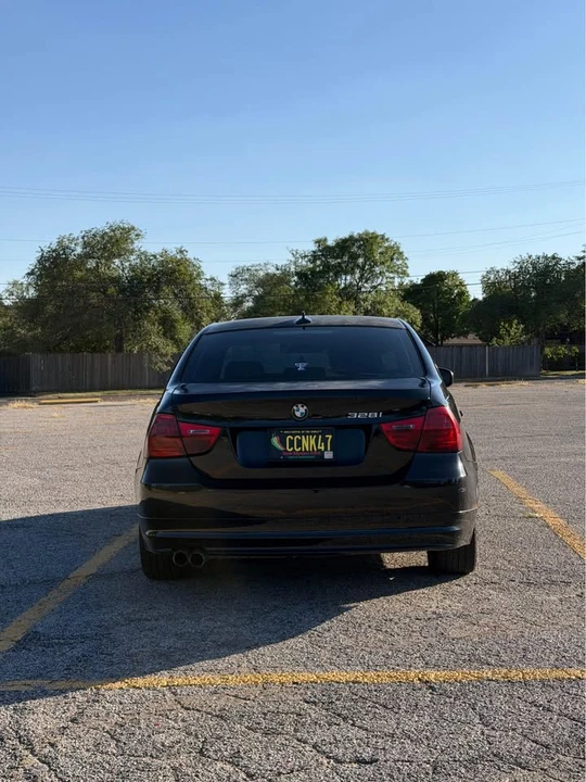 2011 BMW E90 3 Series Sedan - Image 2 of 12