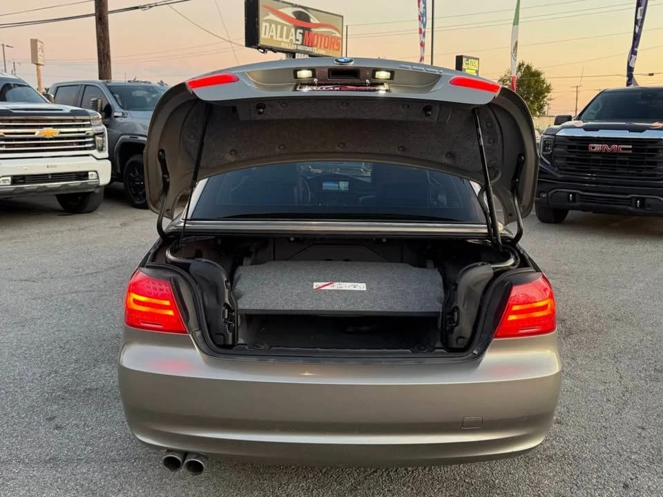 2011 BMW E93 3 Series Convertible - Image 11 of 20