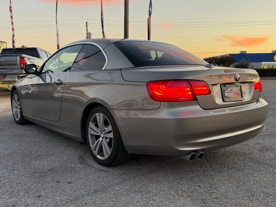 2011 BMW E93 3 Series Convertible - Image 3 of 20