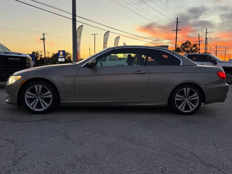 2011 BMW E93 3 Series Convertible - Image 7 of 20