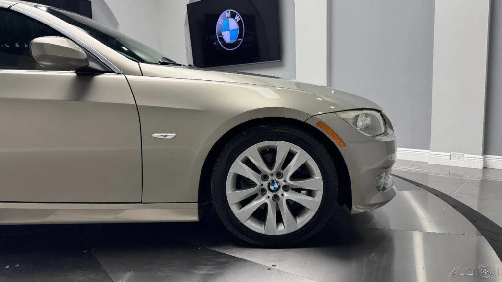 2011 BMW E93 3 Series Convertible - Image 20 of 21