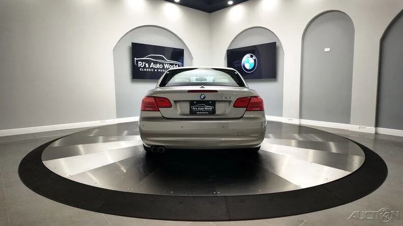 2011 BMW E93 3 Series Convertible - Image 12 of 21