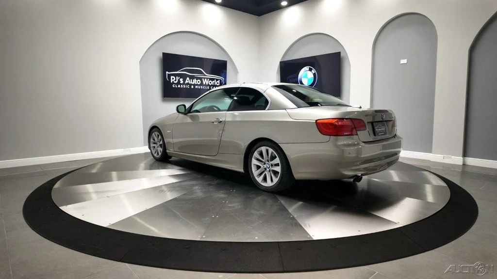 2011 BMW E93 3 Series Convertible - Image 11 of 21