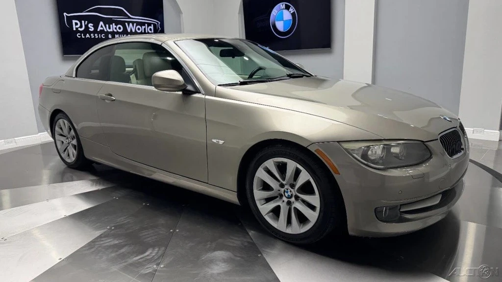 2011 BMW E93 3 Series Convertible - Image 19 of 21
