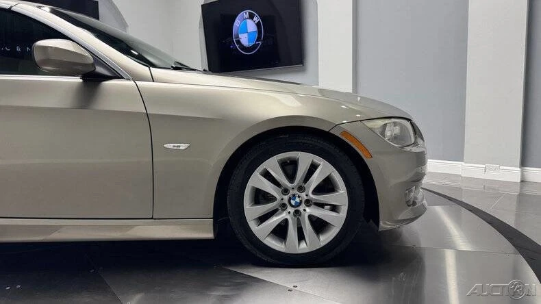 2011 BMW E93 3 Series Convertible - Image 20 of 21