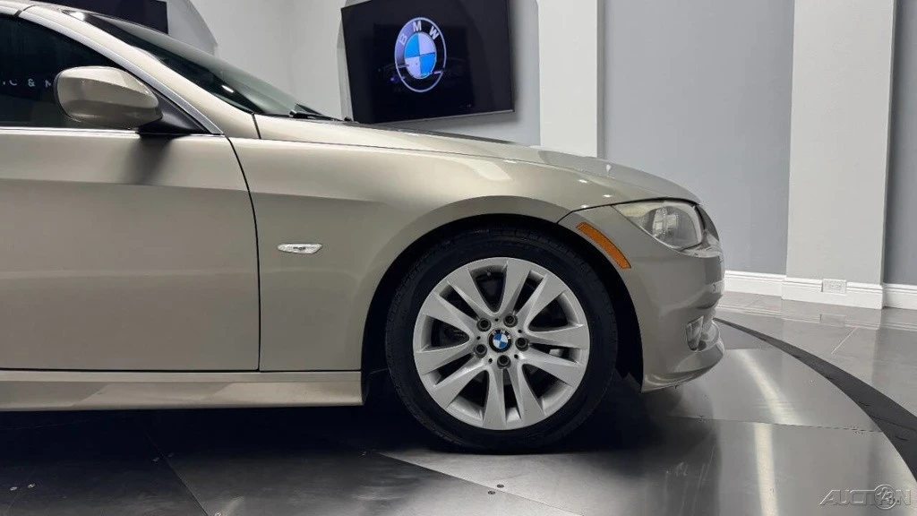 2011 BMW E93 3 Series Convertible - Image 20 of 21
