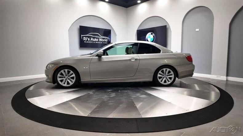 2011 BMW E93 3 Series Convertible - Image 10 of 21