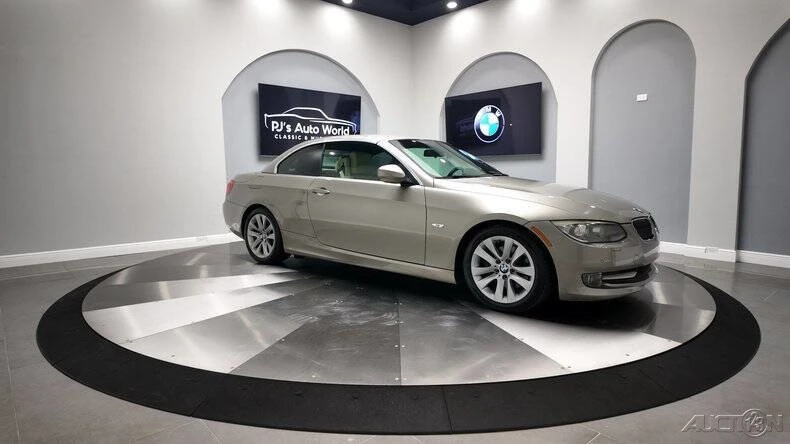 2011 BMW E93 3 Series Convertible - Image 15 of 21
