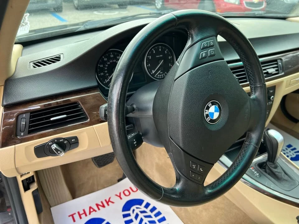 2011 BMW E90 3 Series Sedan - Image 18 of 20
