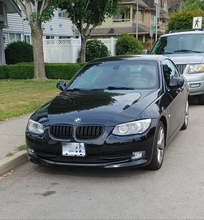 2011 BMW E93 3 Series Convertible - Image 5 of 23