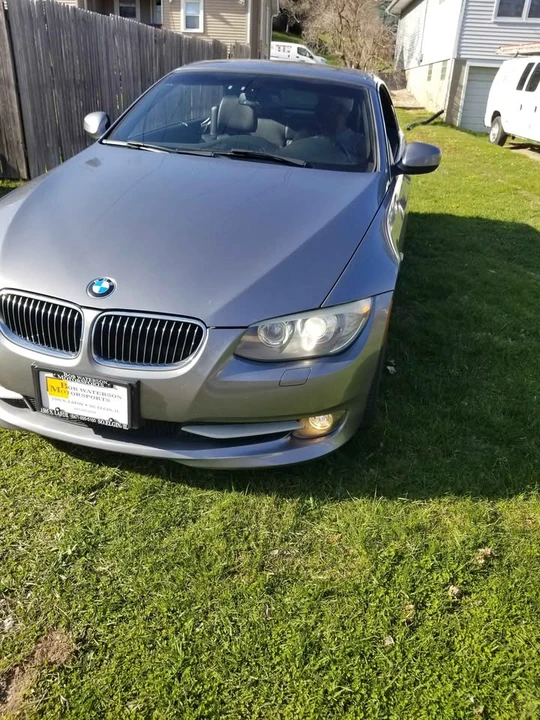2011 BMW E93 3 Series Convertible - Image 2 of 13