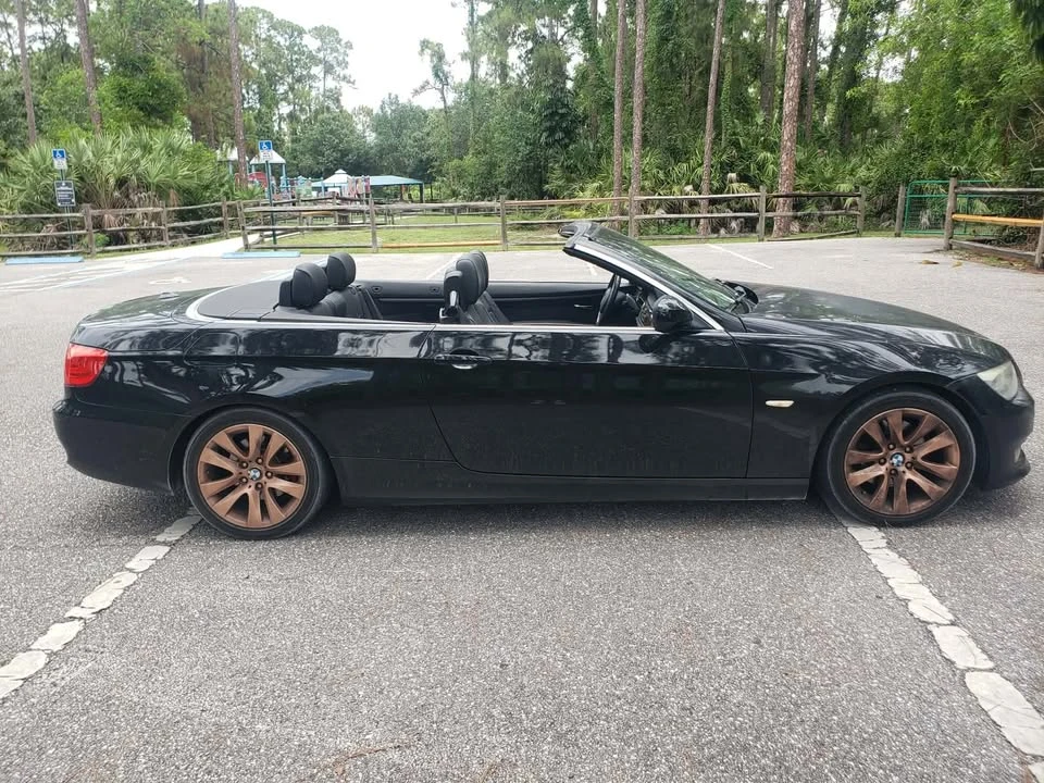 2011 BMW E93 3 Series Convertible - Image 4 of 12