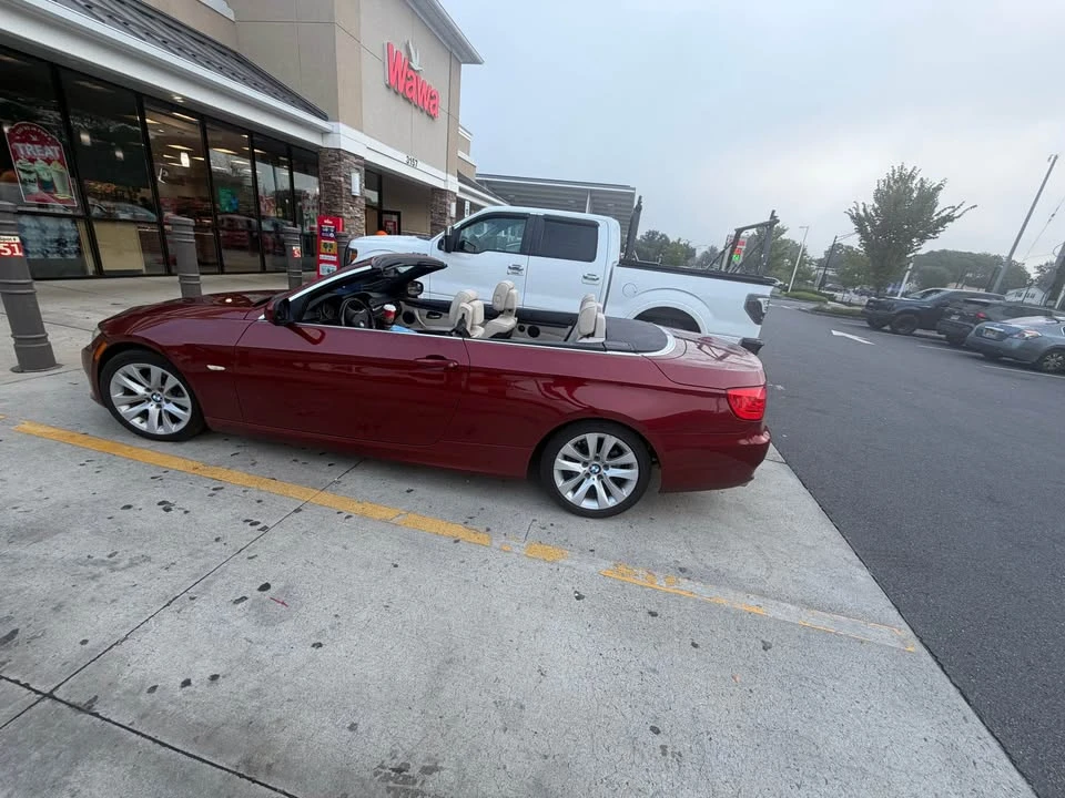 2011 BMW E93 3 Series Convertible - Image 4 of 7