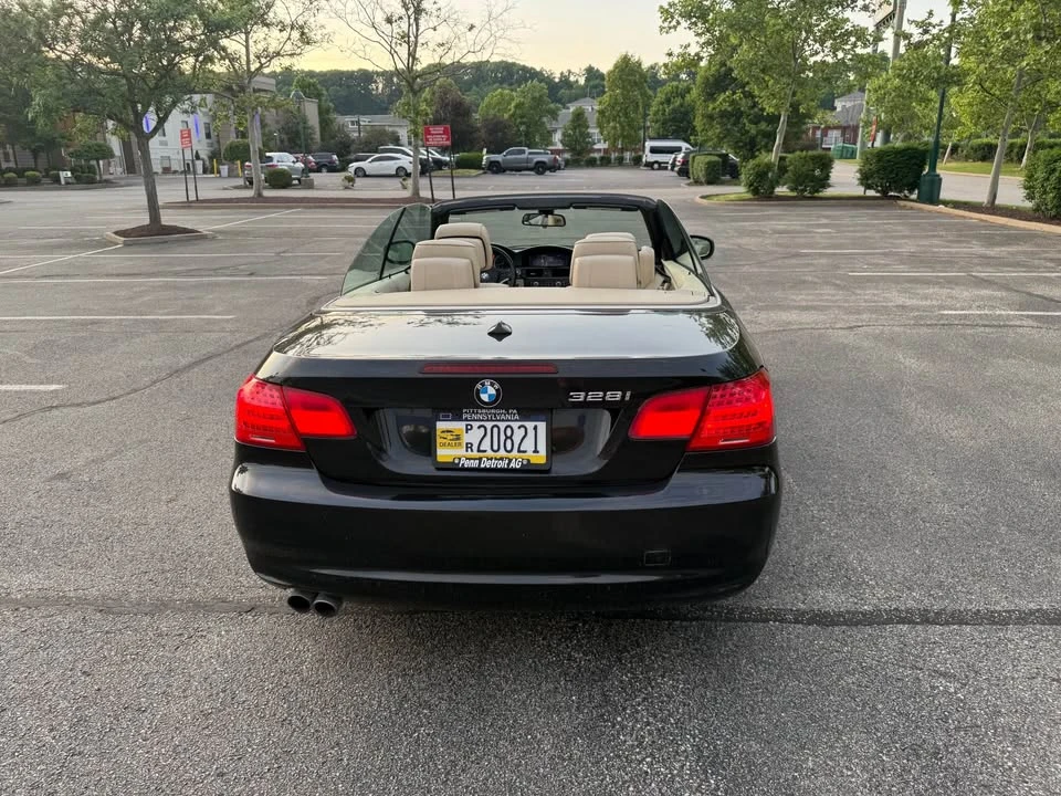 2011 BMW E93 3 Series Convertible - Image 6 of 11