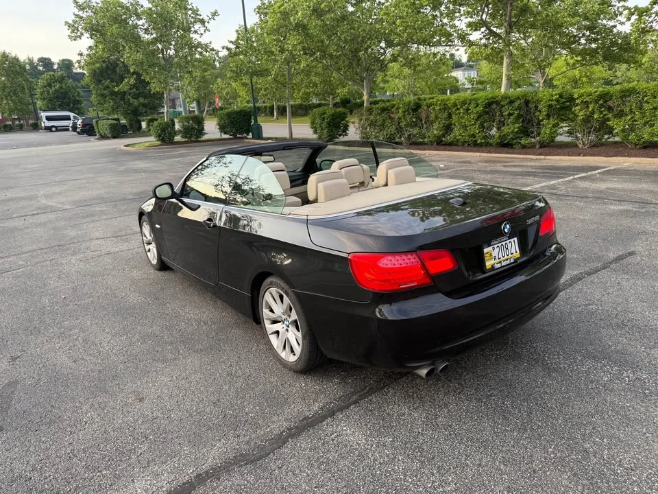 2011 BMW E93 3 Series Convertible - Image 7 of 11