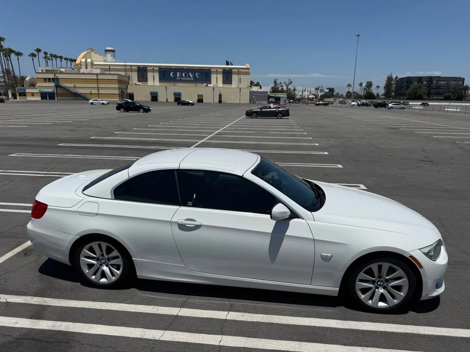 2011 BMW E93 3 Series Convertible - Image 5 of 14