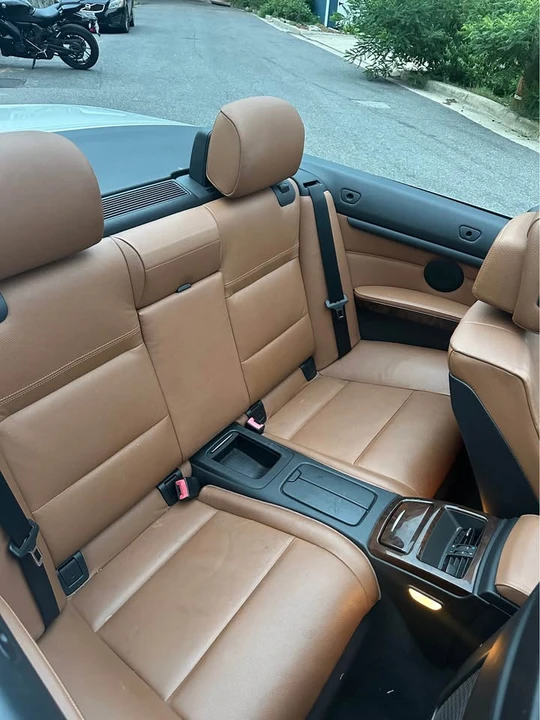 2011 BMW E93 3 Series Convertible - Image 10 of 17