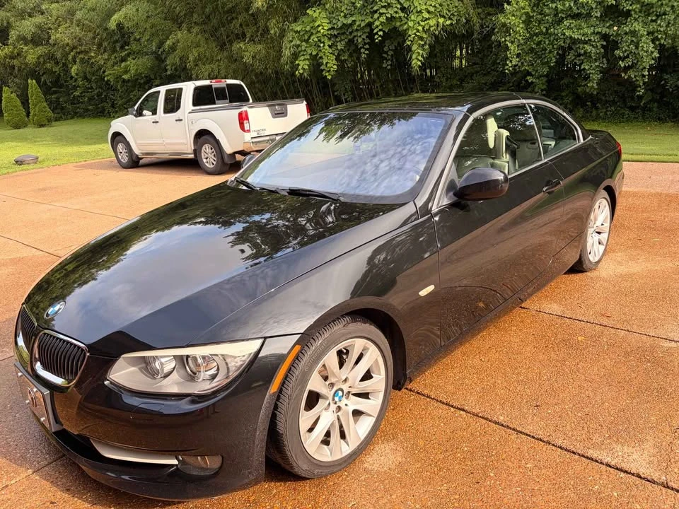 2011 BMW E93 3 Series Convertible - Image 3 of 13