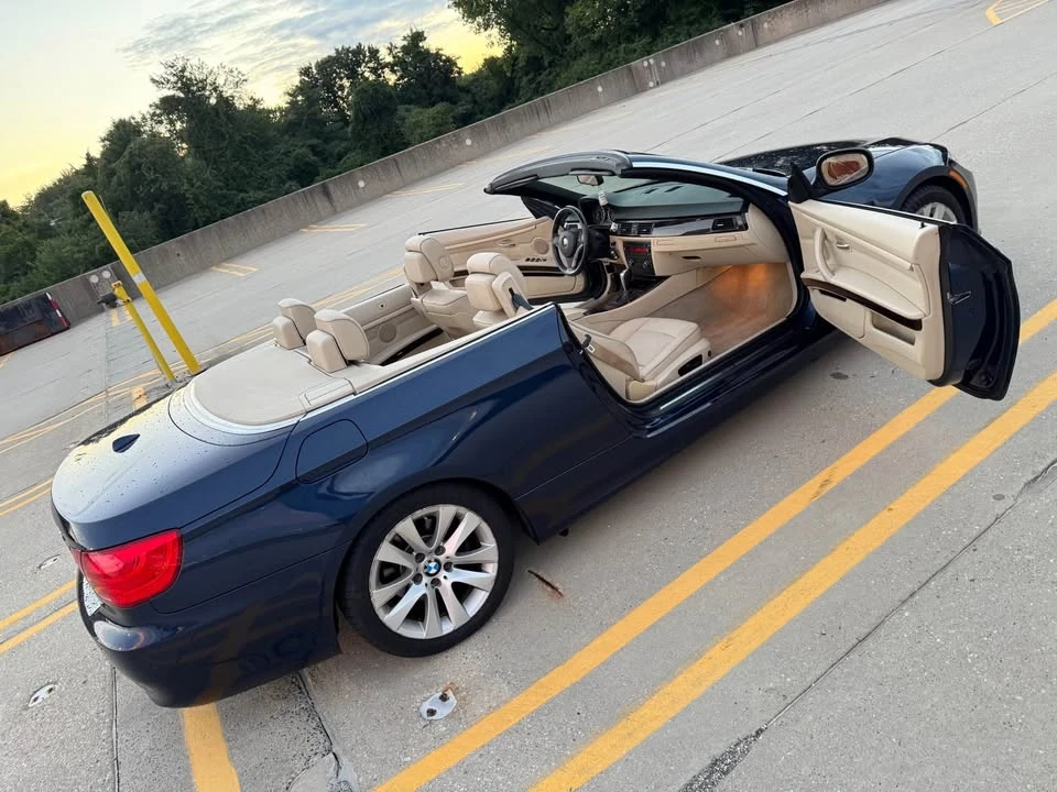 2011 BMW E93 3 Series Convertible - Image 13 of 20