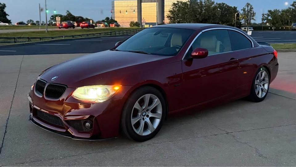 2011 BMW E93 3 Series Convertible - Image 6 of 10