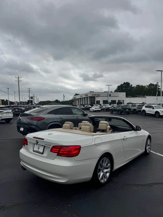 2011 BMW E93 3 Series Convertible - Image 5 of 7