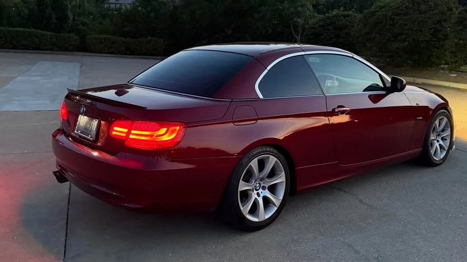 2011 BMW E93 3 Series Convertible - Image 8 of 10