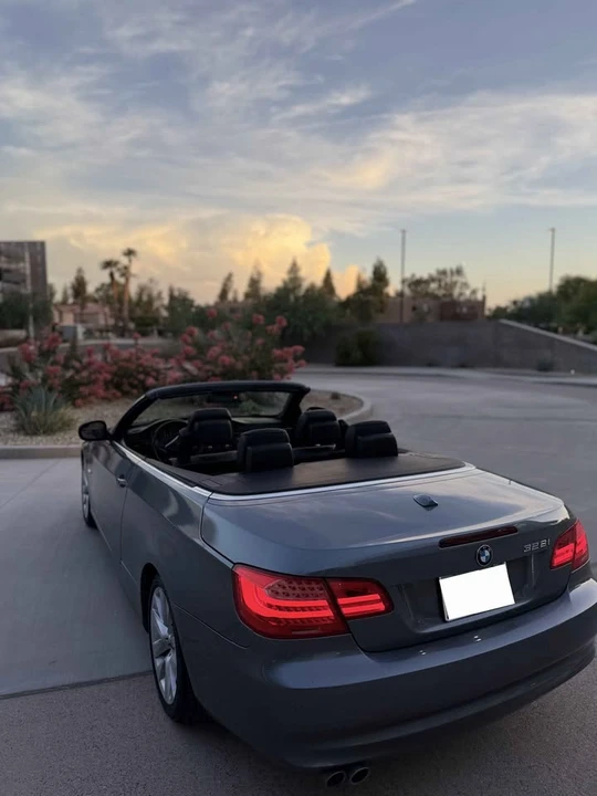 2011 BMW E93 3 Series Convertible - Image 6 of 19