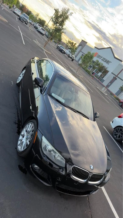 2011 BMW E93 3 Series Convertible - Image 7 of 10