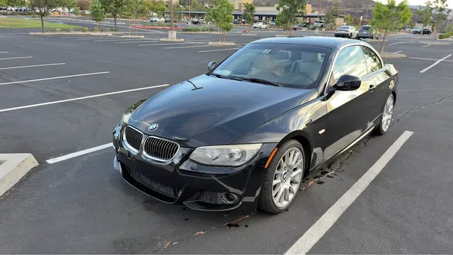 2011 BMW 3 Series 328i Convertible 2D