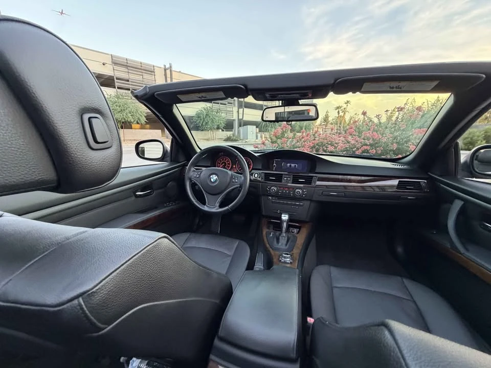 2011 BMW E93 3 Series Convertible - Image 18 of 19