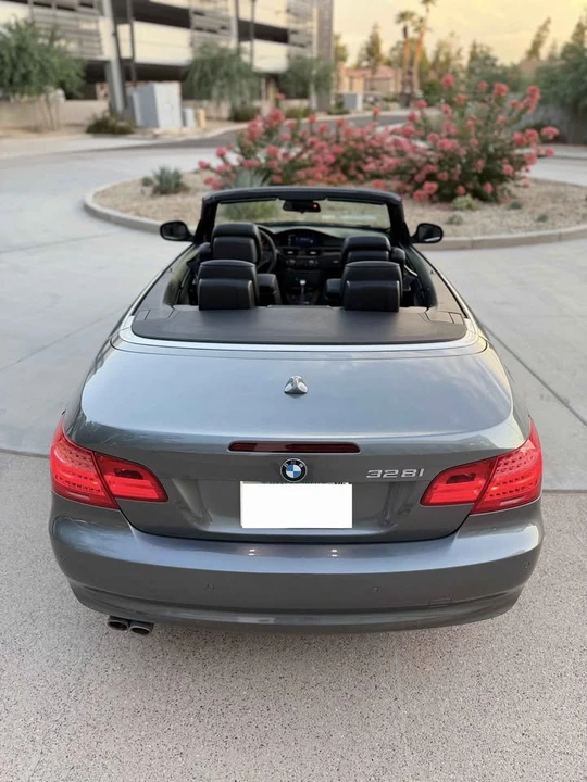 2011 BMW E93 3 Series Convertible - Image 7 of 19