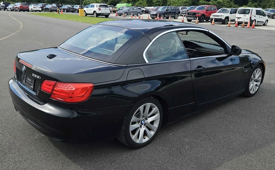 2011 BMW E93 3 Series Convertible - Image 3 of 10