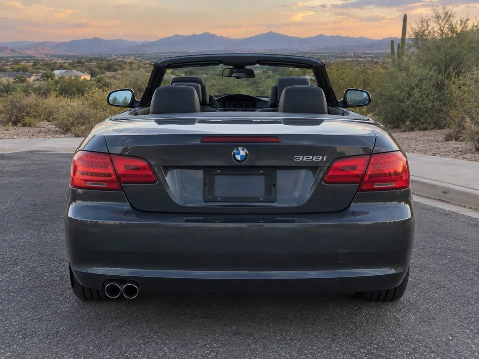 2011 BMW E93 3 Series Convertible - Image 4 of 7