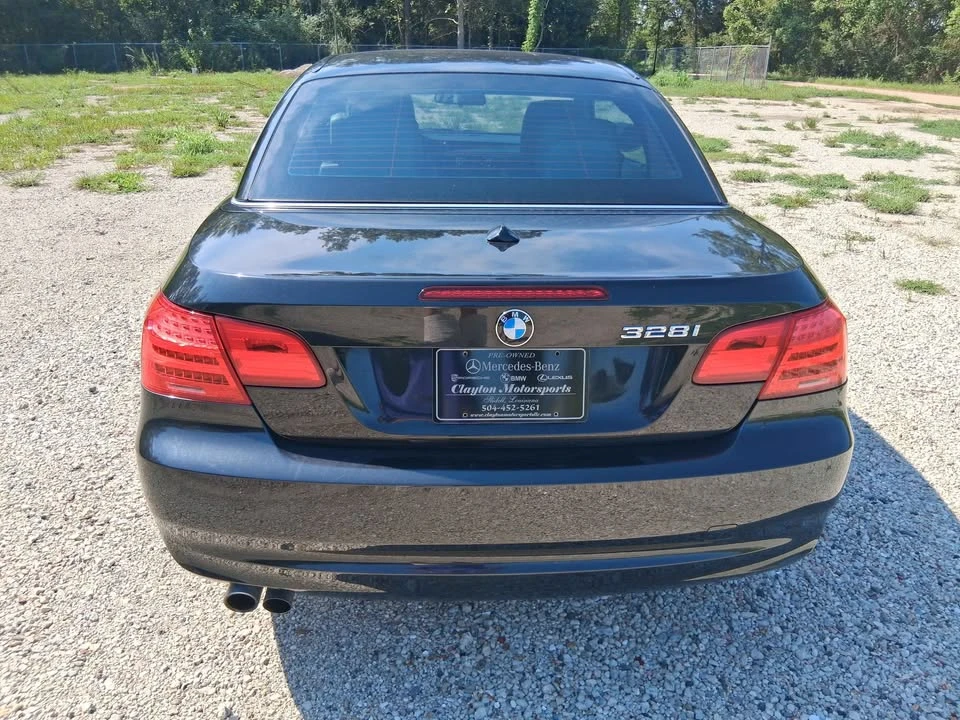 2011 BMW E93 3 Series Convertible - Image 4 of 15