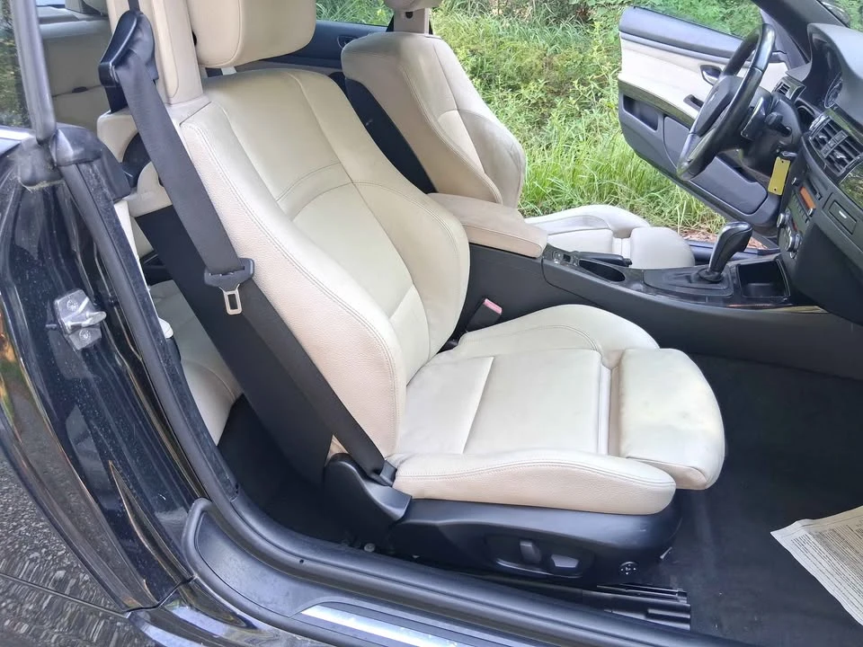 2011 BMW E93 3 Series Convertible - Image 11 of 15
