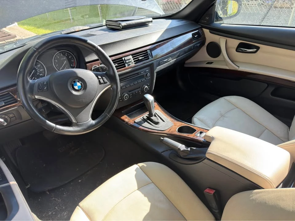 2011 BMW E93 3 Series Convertible - Image 2 of 7