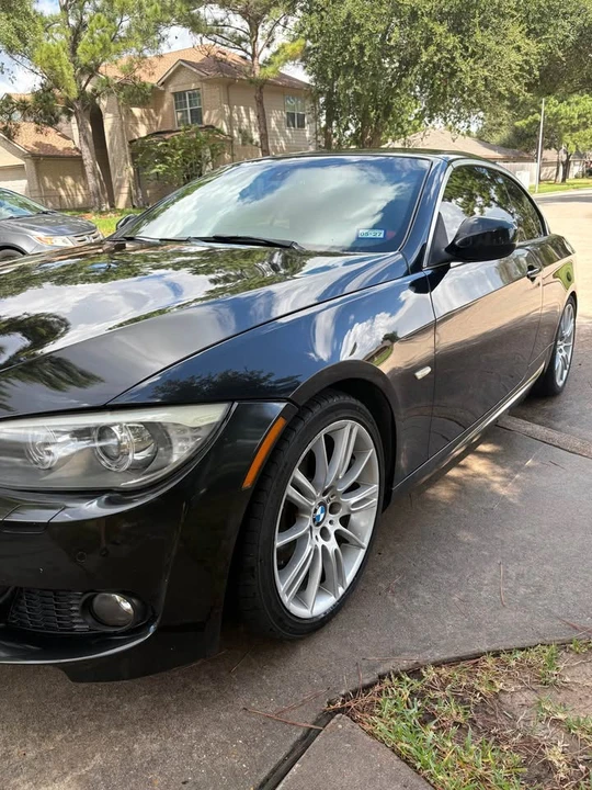 2011 BMW E93 3 Series Convertible - Image 8 of 20