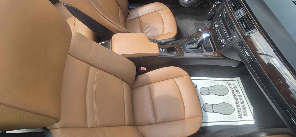 2011 BMW E93 3 Series Convertible - Image 7 of 8